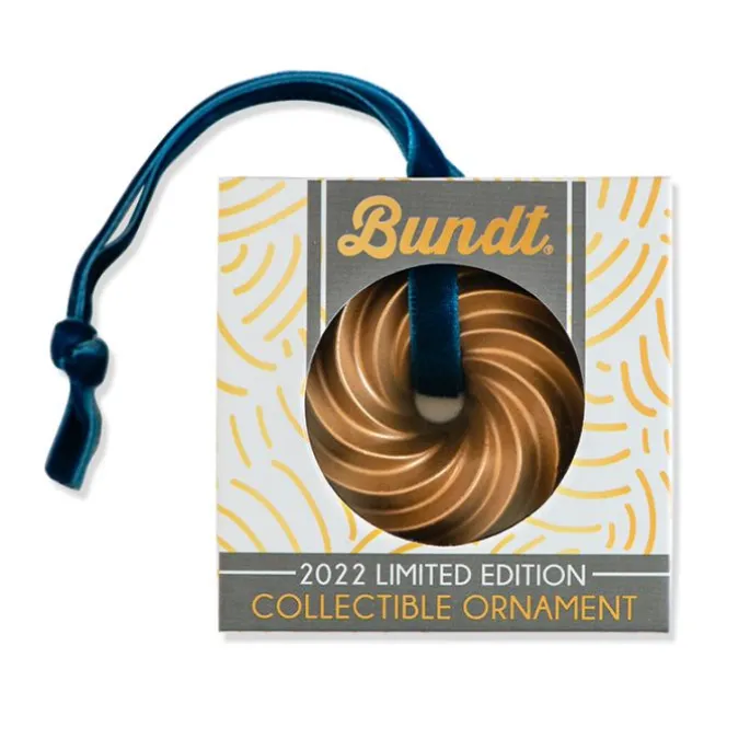 Adorno árbol navidad molde bundt Heritage dorado - Nordic Ware