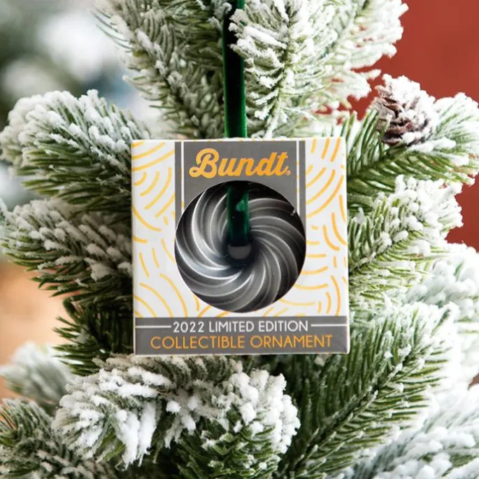 Adorno árbol navidad molde bundt Heritage plateado - Nordic Ware