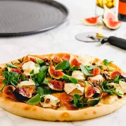 Bandeja redonda perforada para pizza Master Class 32 cm - Kitchen Craft