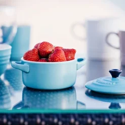 Batidora de vaso Licuadora Artisan Power Plus roja - 5KSB8270 - KitchenAid + REGALO 2 mini cocotte Caribe