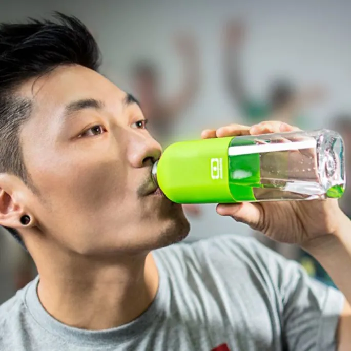 Botella ecológica negra 500 ml - Tritán (sin BPA) - Monbento