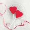 Cake pops, bizcochos con palito - Helen Attridge y Abby Foy - Blume
