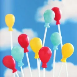 Cake pops, bizcochos con palito - Helen Attridge y Abby Foy - Blume
