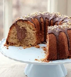 Clandestine Cake Club - Lynn Hill - Editorial Juventud