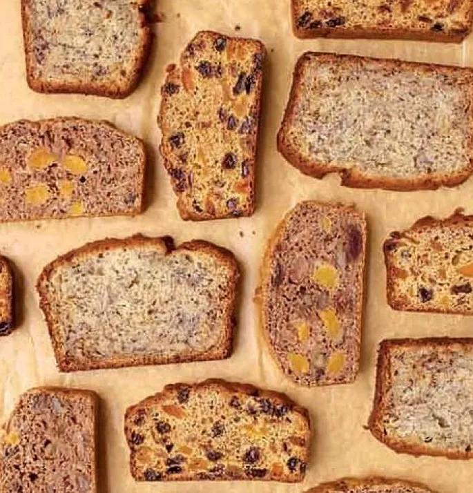 Clandestine Cake Club - Lynn Hill - Editorial Juventud