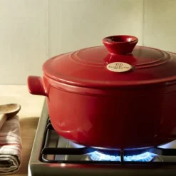 Cocotte redonda roja 22 cm - Cerámica - Emile Henry + REGALO kit utensilios