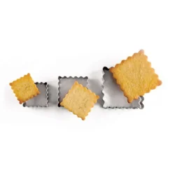 Cortadores cuadrados ondulados 6; 4,5 y 3,5 cm (3) - Ibili