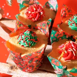 Cápsulas muffins verdes rojas cascanueces y árboles de Navidad (24) - PME