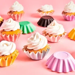 Cápsulas rígidas negras estrella (48) - Funcakes