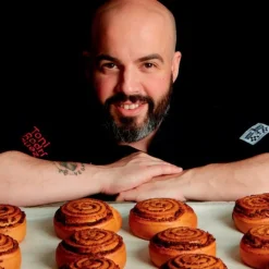 Escuela de pastelería vegana - Toni Rodríguez - Larousse