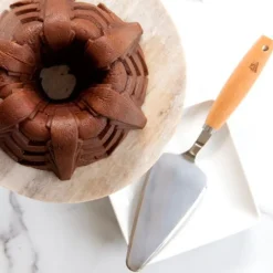 Espátula-servidor de porciones acero inoxidable mango madera Artisan - Nordic Ware