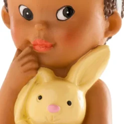 Figura niña bebé con conejito 10 cm - Dekora