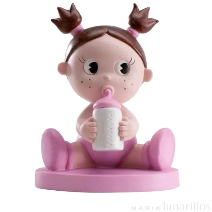 Figura niña bebé de bautizo con biberón 10 cm - Dekora