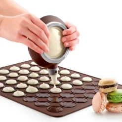 Kit para macarons 48 cavidades 4 cm - Lékué
