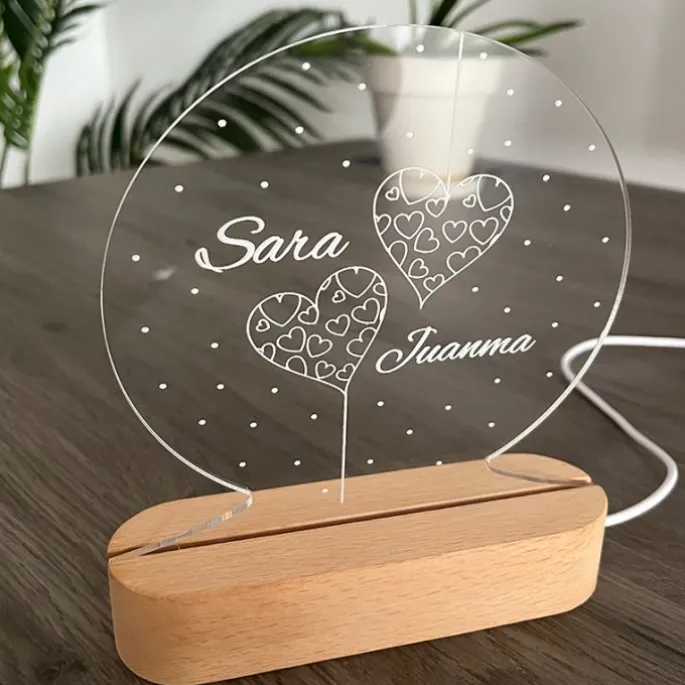 Lámpara personalizada redonda nombres San Valentín - Metacrilato y madera