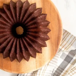 Molde Brilliance Bundt Pan 1,2 litros - Nordic Ware