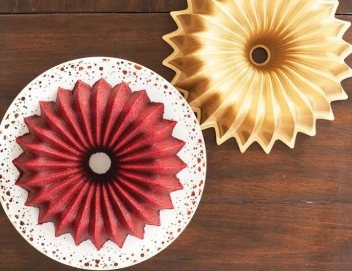 Molde Brilliance Bundt Pan 2,4 litros - Nordic Ware