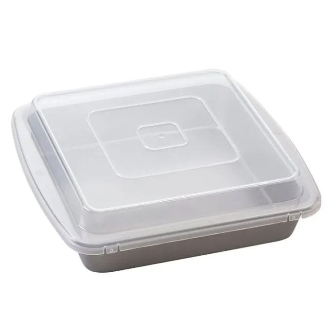 Molde brownie con tapa 22,5 x 22,5 cm - Wilton