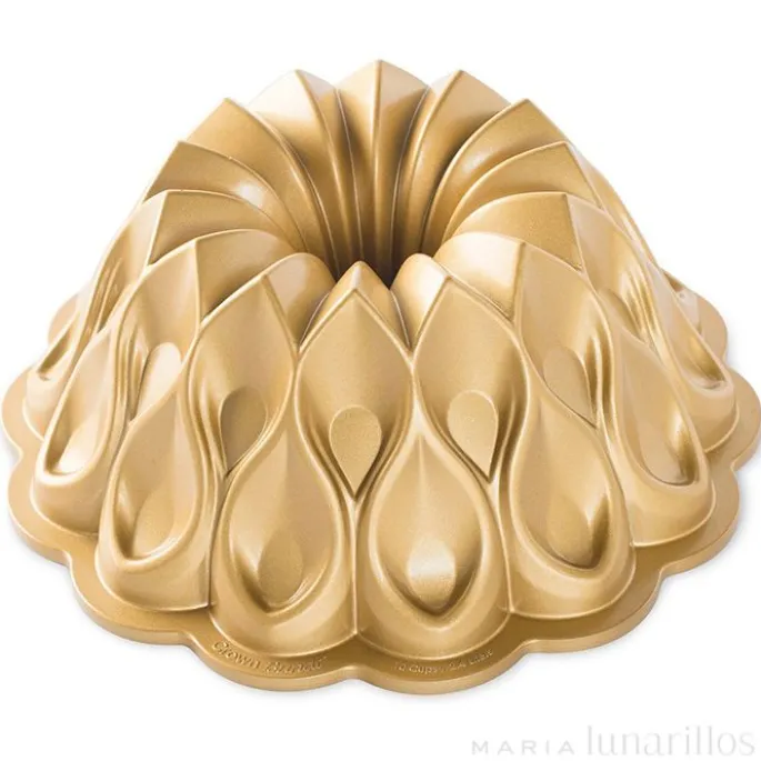 Molde Bundt Crown Pan - Nordic Ware