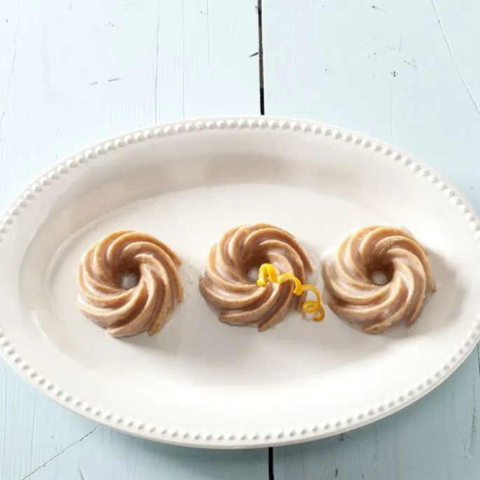 Molde Heritage Bundtlette Pan - Nordic Ware