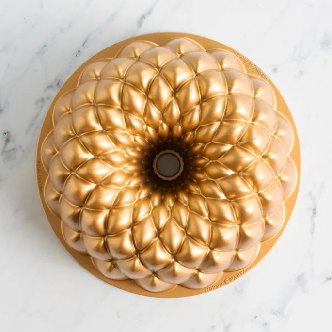 Molde Kaleidoscope Bundt Pan - Nordic Ware