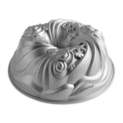 Molde Let It Snow Bundt Pan - Nordic Ware