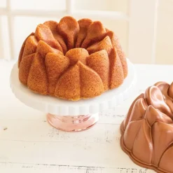 Molde Magnolia Bundt Pan - Nordic Ware