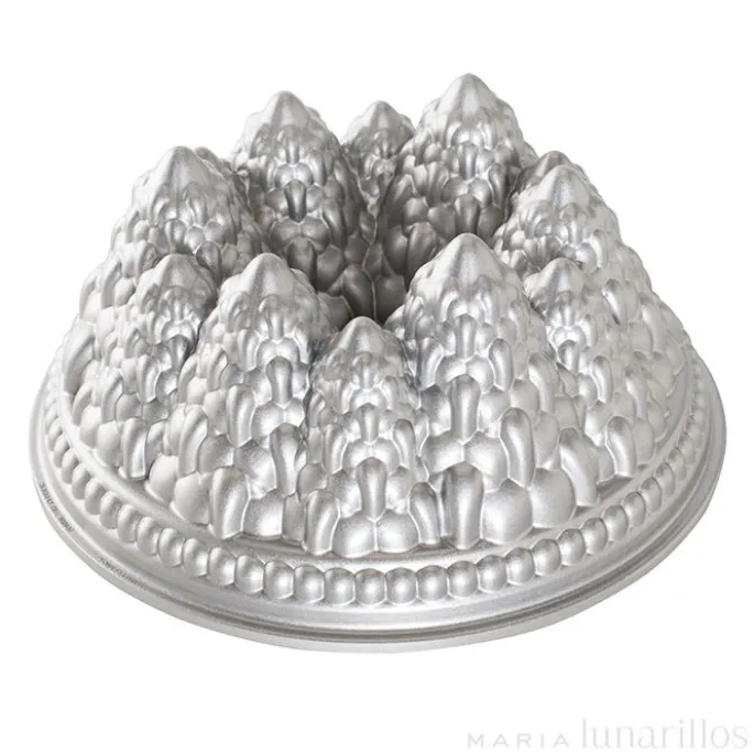 Molde Pine Forest Bundt Pan - Nordic Ware