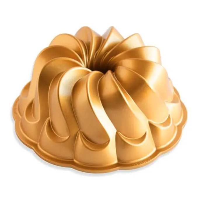 Molde Pirouette Bundt Pan - Nordic Ware