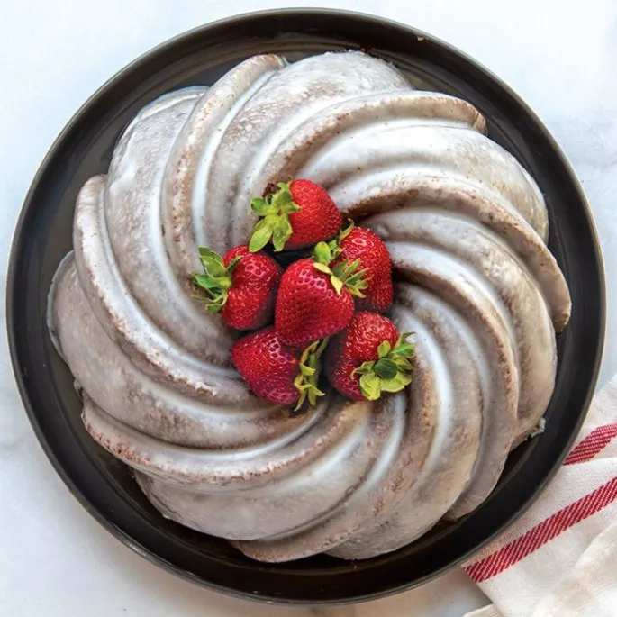 Molde Swirl Bundt Pan - Nordic Ware