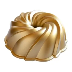 Molde Swirl Bundt Pan - Nordic Ware