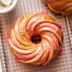 Molde Swirl Bundt Pan - Nordic Ware