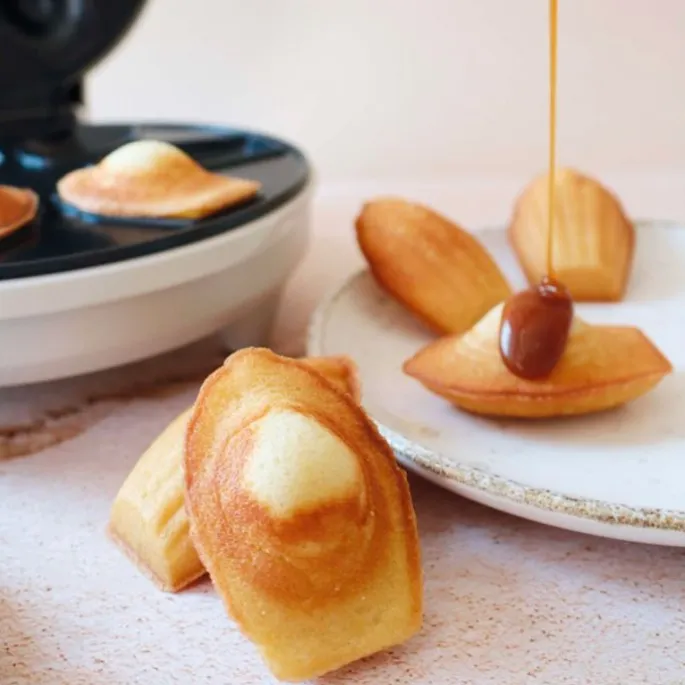 Máquina eléctrica para 6 madeleines - ScrapCooking