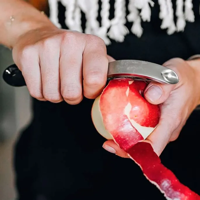 Pelador profesional negro - Acero inoxidable - Microplane
