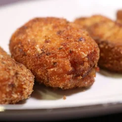 Pinzas para croquetas y albóndigas con 4 moldes azules - La Croquetera