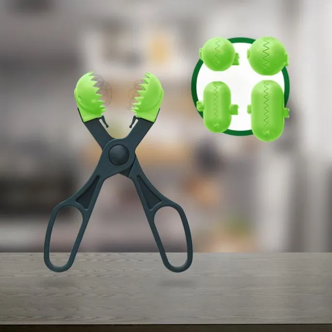 Pinzas para croquetas y albóndigas con 4 moldes verdes pistacho - La Croquetera