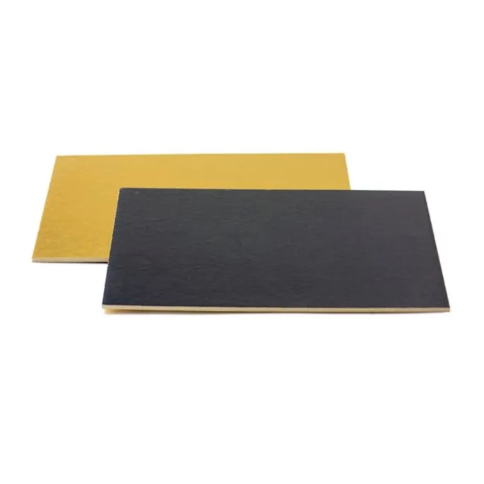 Plato negro y dorado 20 x 30 cm - Decora