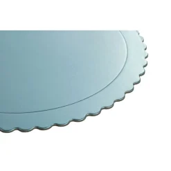 Plato redondo ondulado azul bebé metalizado 30 cm