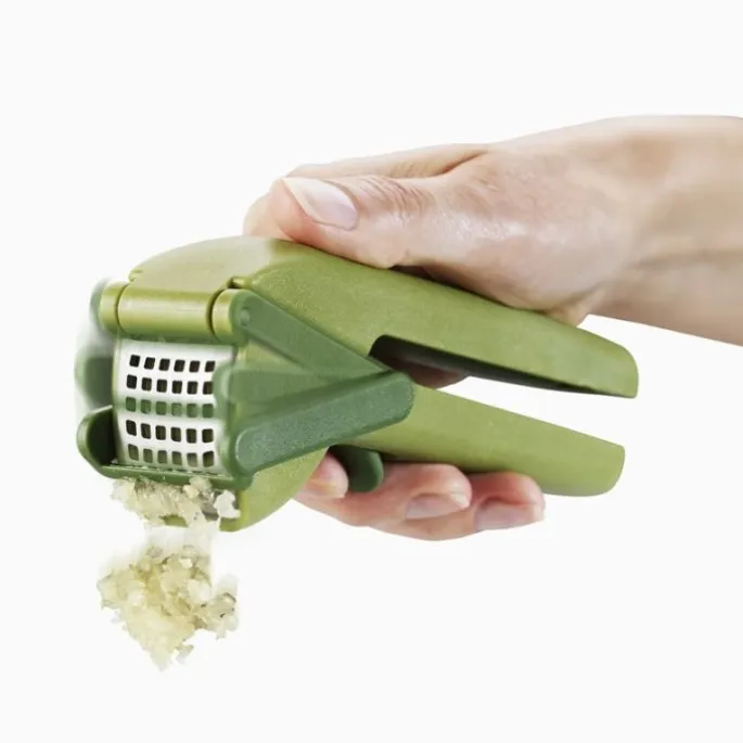 Prensador de ajos con rascador CleanForce - Acero inoxidable - Joseph Joseph