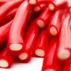 Regaliz rellenito rojo de fresa (200 uds) - Fini