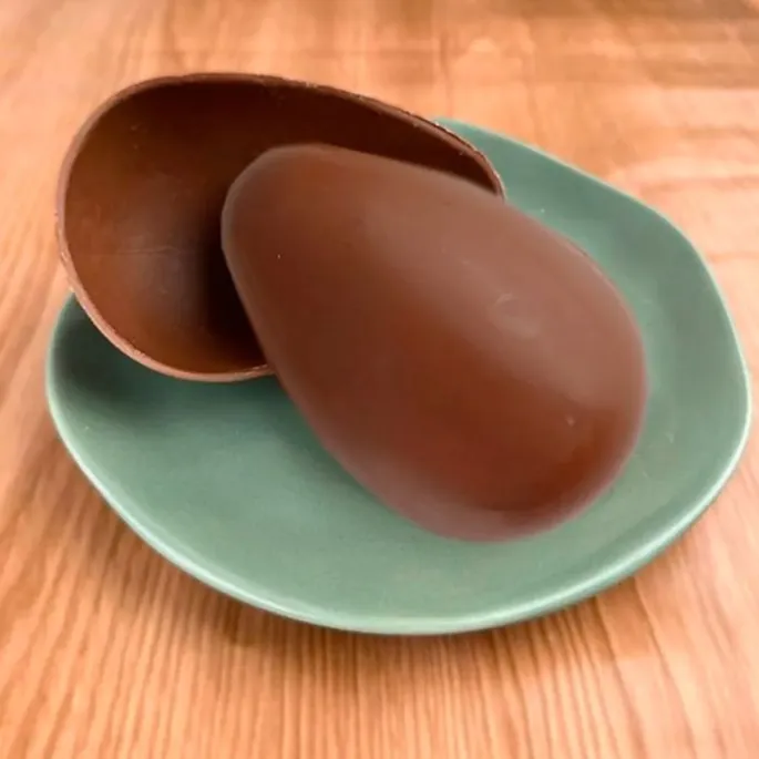 Set de moldes para chocolate 2 huevos de Pascua 150 g
