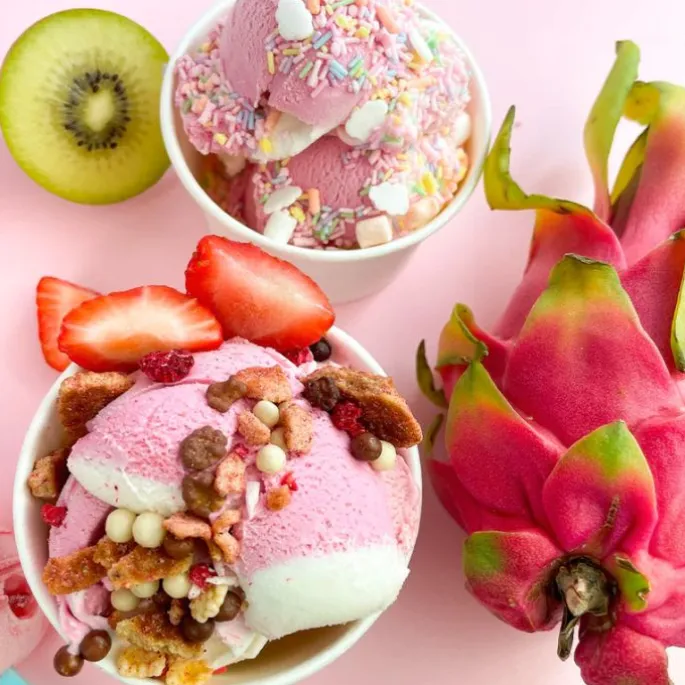 Sprinkles Topping Berrylicious Coco Twist 40 g - Happy Sprinkles