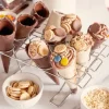 Stand para hornear, decorar y servir bizcochos en conos