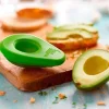Tapa para conservar al vacío aguacates - Silicona (sin BPA) - Food Huggers