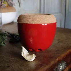 Tarro para ajos crema con tapa de corcho 14 cm - Cerámica - Emile Henry