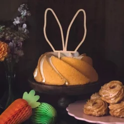 Topper de madera orejas de conejo Pascua 14 cm - PartyDeco