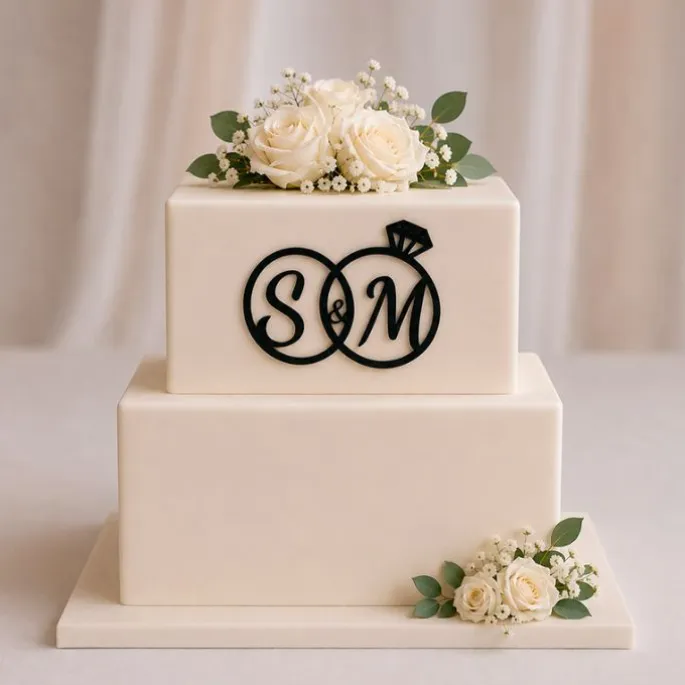 Topper personalizado anillos iniciales pareja de novios